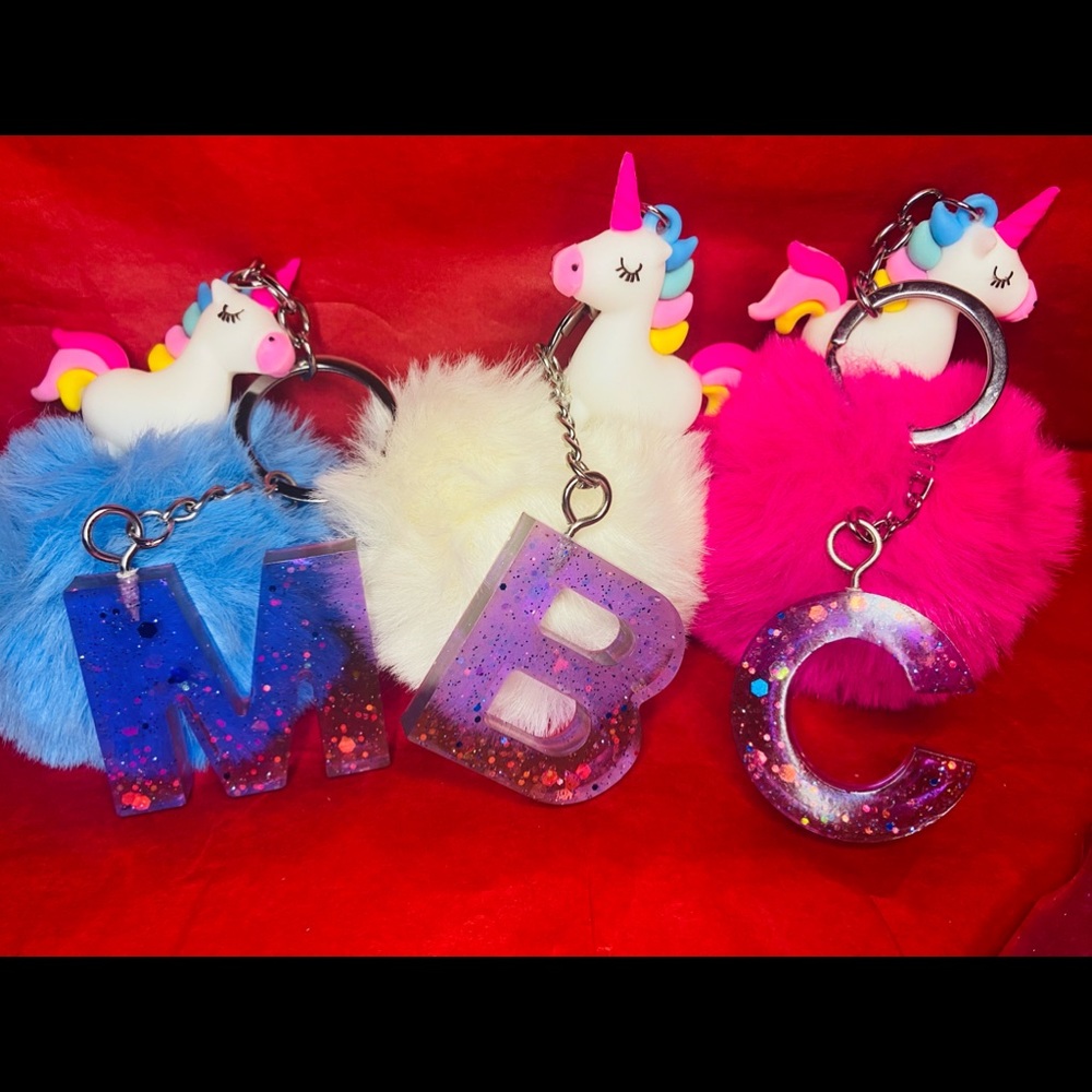 Initial keychains - Picture 2 of 2